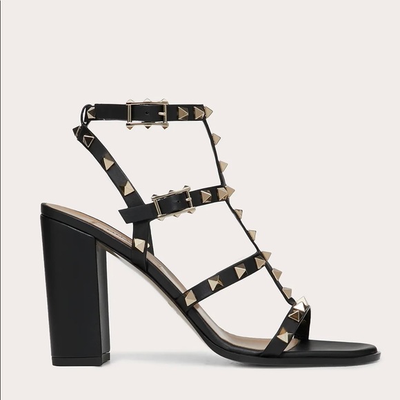 ROCKSTUD ANKLE STRAP SANDAL 90 MM - Picture 3 of 12